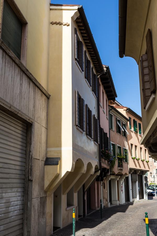 Castelmenardo39 Hotel เตรวิโซ ภายนอก รูปภาพ